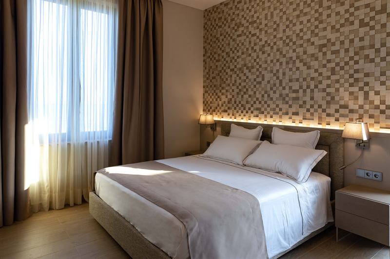 Room 1